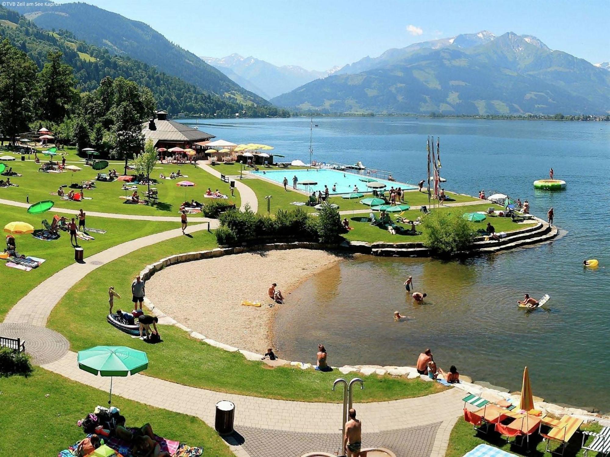 Beautiful Apartment Near Ski Area In Salzburg Zell am See Exterior photo